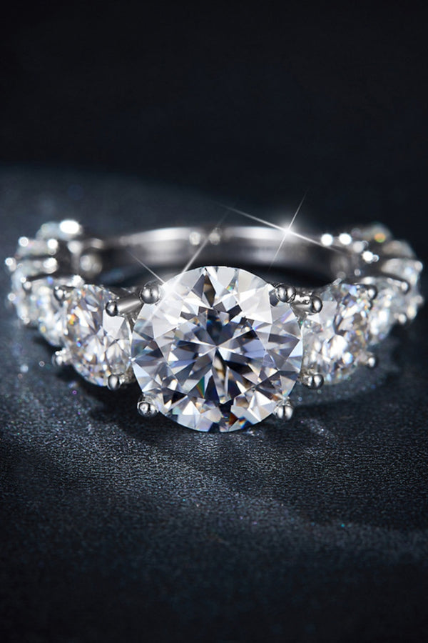 8 Carat Stunning Moissanite Ring