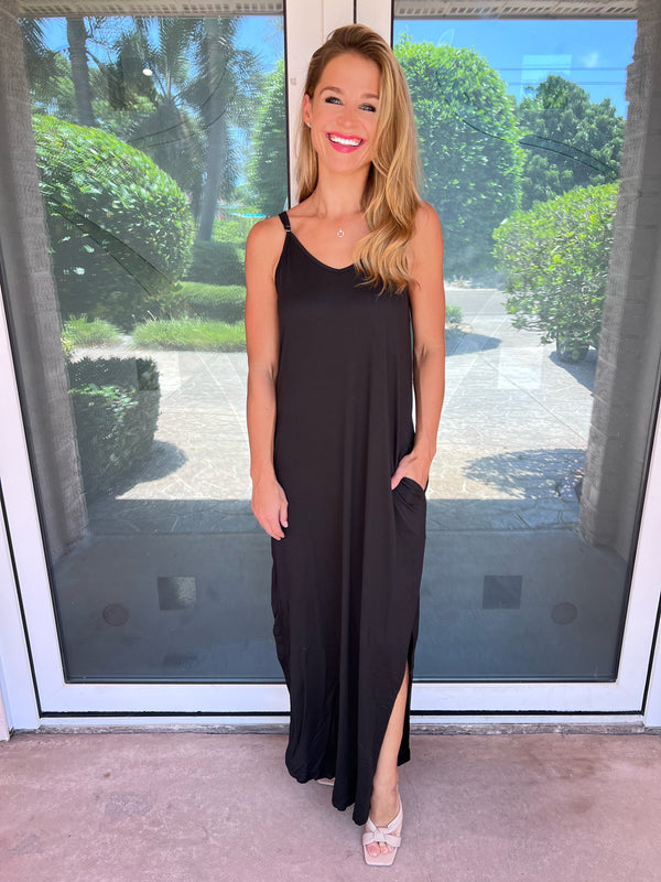 SALE! Good Energy Side Slit Pocket Maxi Dress - Black