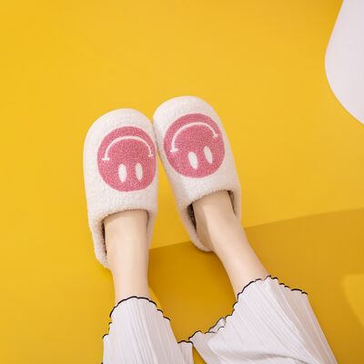 Melody Smiley Face Slippers - Pink