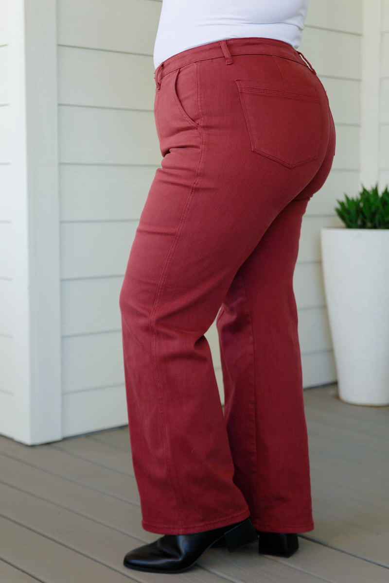 Judy Blue Front Seam Straight Jeans in Burgundy