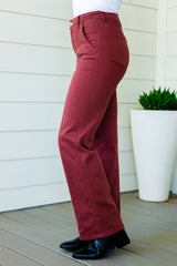 Judy Blue Front Seam Straight Jeans in Burgundy