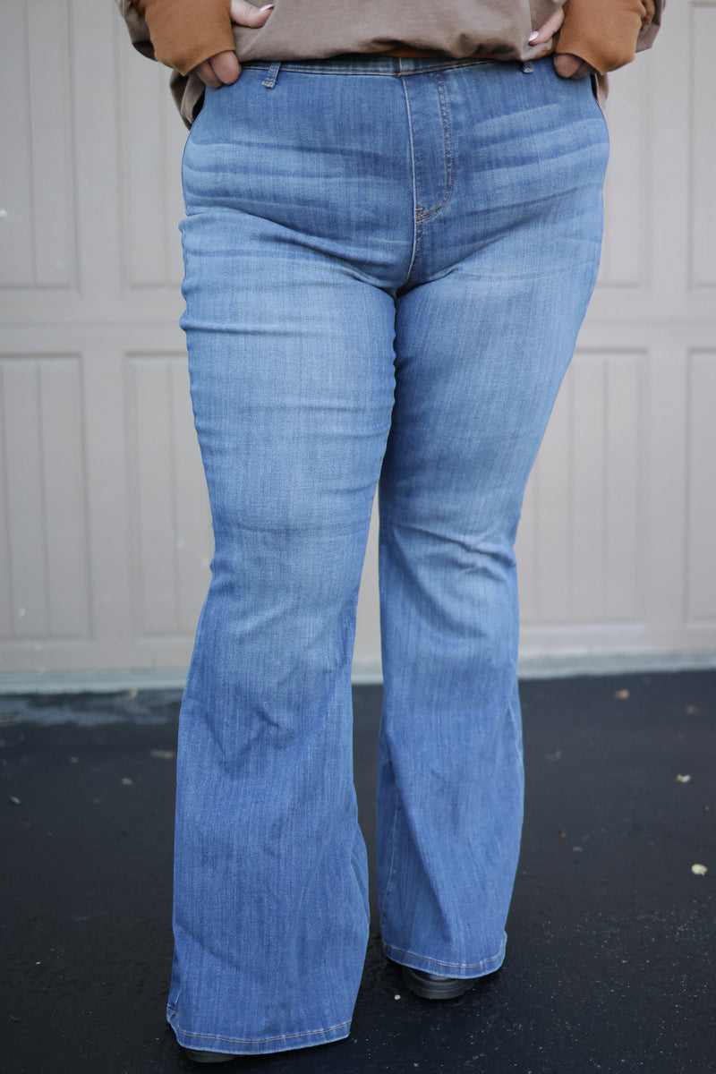 Judy Blue Pull On Flare Jean Jeggings