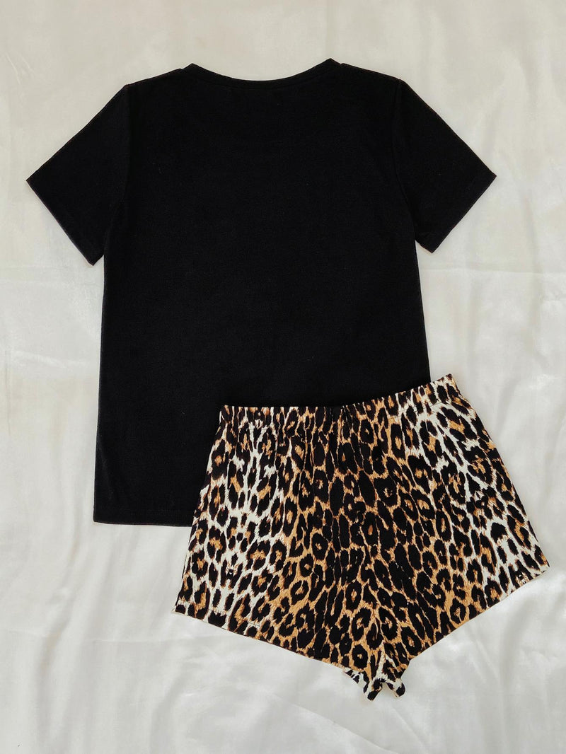 Kiss of Leopard Graphic Top and Shorts Lounge / Pajama Set