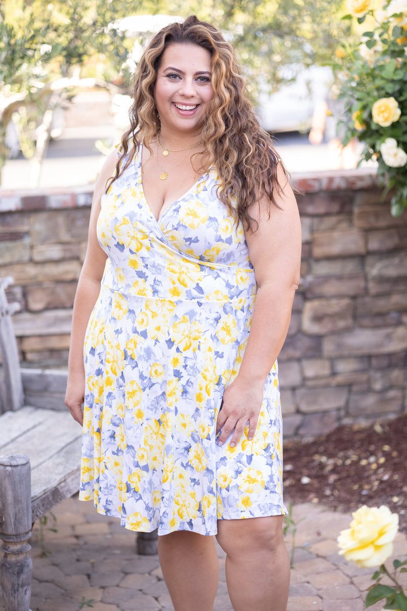 White Birch Sunshine & Roses Pocket Dress