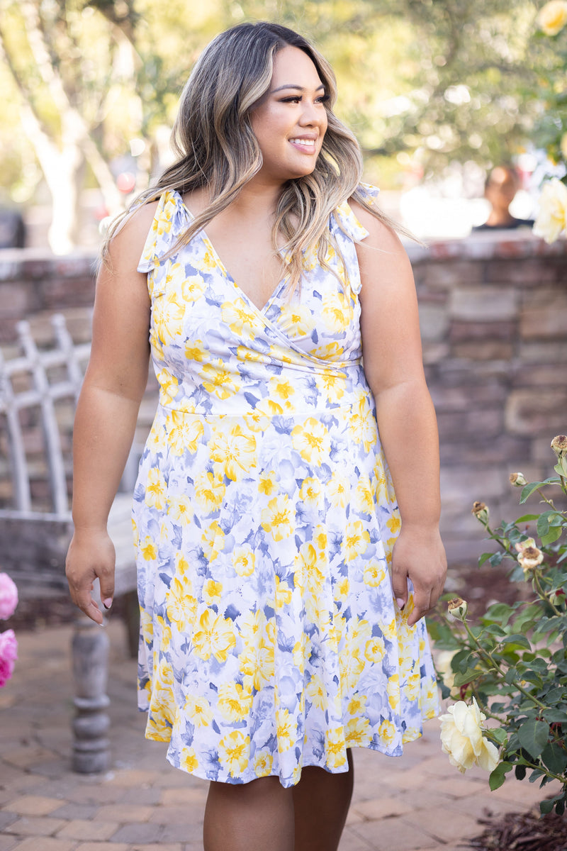 White Birch Sunshine & Roses Pocket Dress